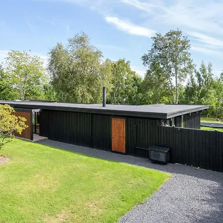 Haevnir - 1km From The Sea By Interhome *