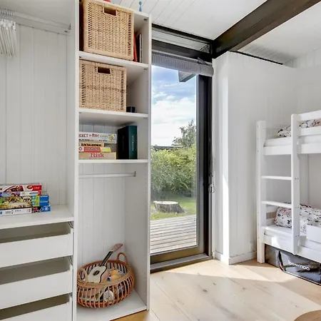 Haevnir - 1km From The Sea By Interhome Vakantiehuis Vejby