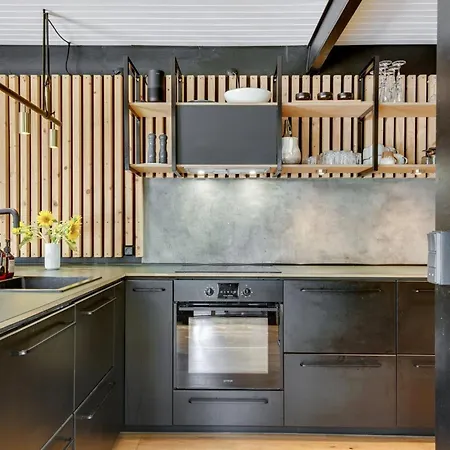 Haevnir - 1km From The Sea By Interhome *