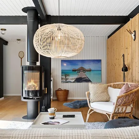 Vakantiehuis Haevnir - 1km From The Sea By Interhome Vejby