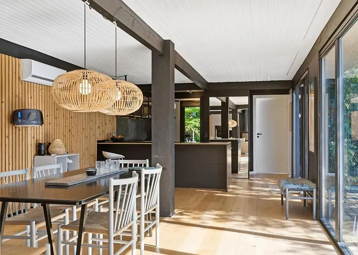 Haevnir - 1km From The Sea By Interhome Feriehus *