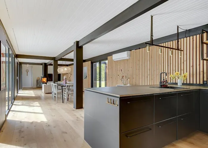 Feriehus Haevnir - 1km From The Sea By Interhome *
